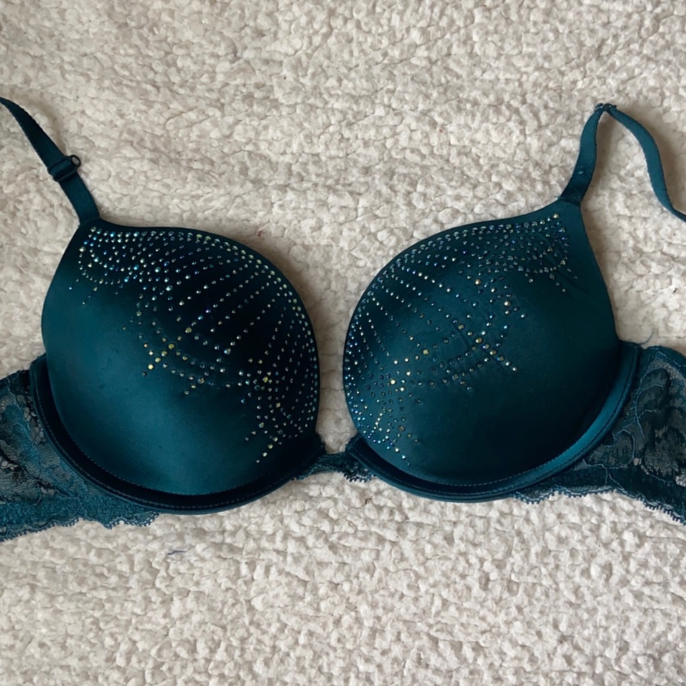 Beyond Sexy ™ La Senza Bra in size 34 B